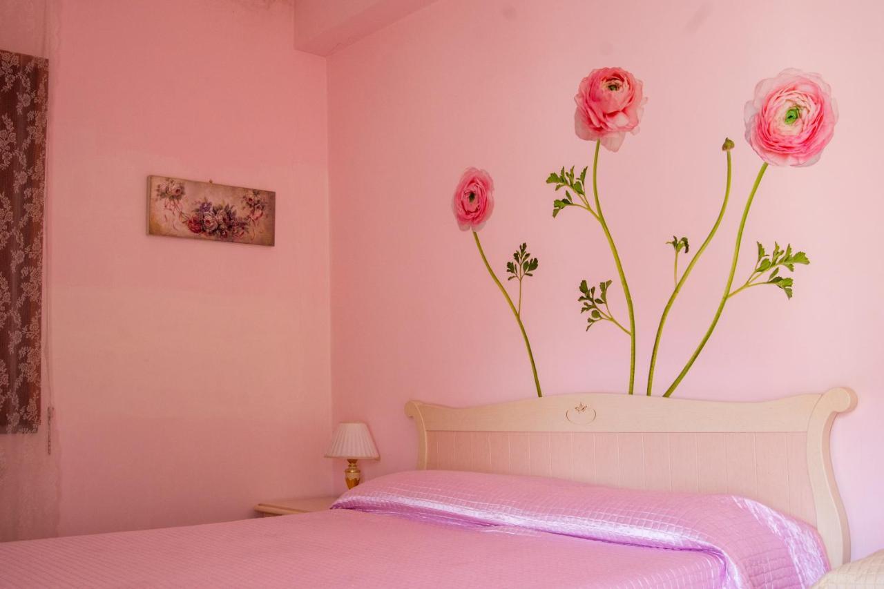 Villa Dei Fiori - Exclusive Villa With Garden In Sorrento Coast Vico Equense Buitenkant foto