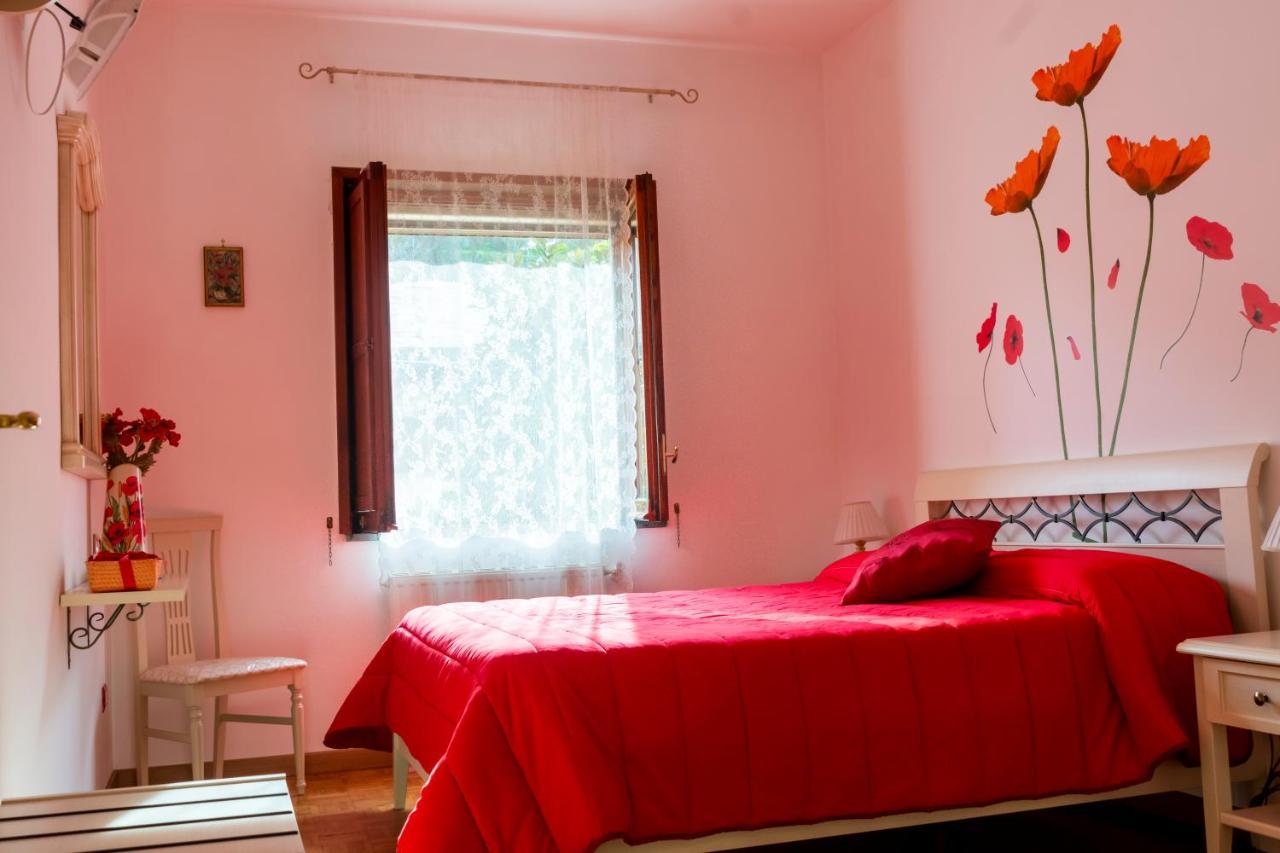 Villa Dei Fiori - Exclusive Villa With Garden In Sorrento Coast Vico Equense Buitenkant foto