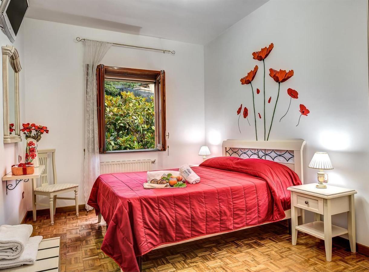 Villa Dei Fiori - Exclusive Villa With Garden In Sorrento Coast Vico Equense Buitenkant foto